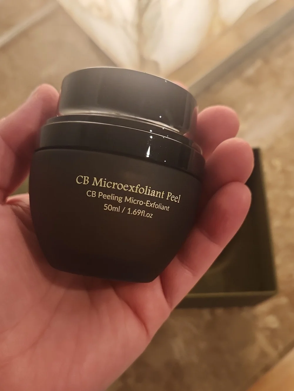 CB Microexfoliant Peel in Olive Green